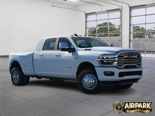 2026 RAM 3500 Laramie Mega Cab 4x4 6'4' Box