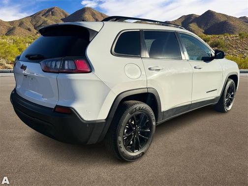 2023 Jeep Cherokee Altitude