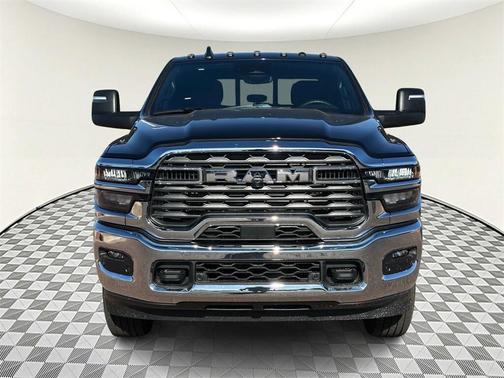 2025 RAM 2500 Tradesman Crew Cab 4x4 6'4' Box