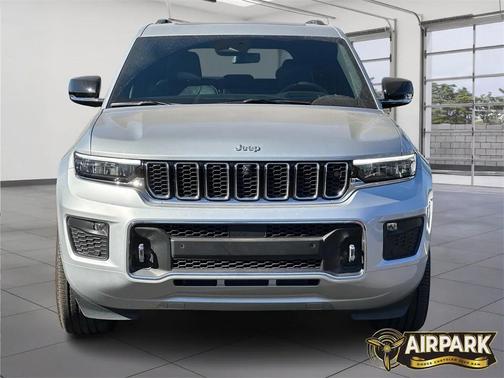 2025 Jeep Grand Cherokee Overland