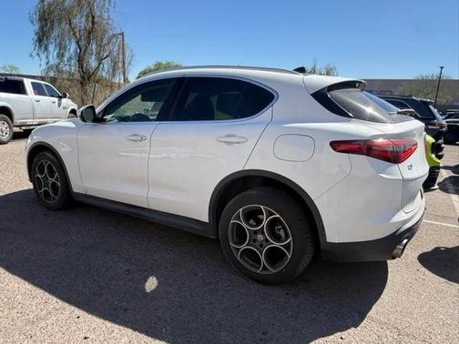 2019 Alfa Romeo Stelvio Base