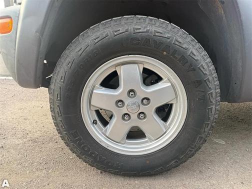 2004 Jeep Liberty Sport