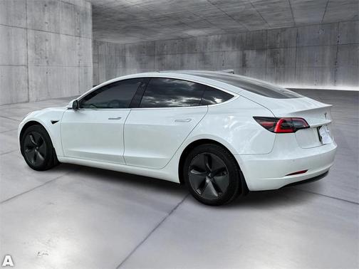 2019 Tesla Model 3 Standard Range