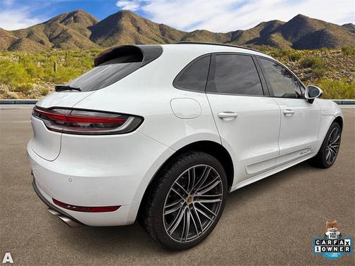 2021 Porsche Macan S
