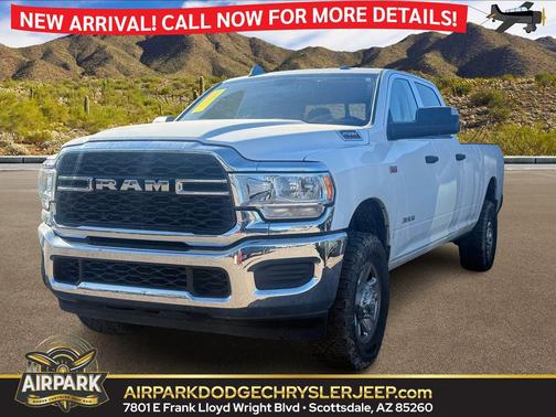 Bright White Clearcoat 2019 RAM 2500 Tradesman Crew Cab 4x4 8' Box
