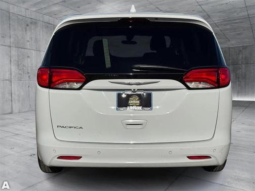 2019 Chrysler Pacifica LX