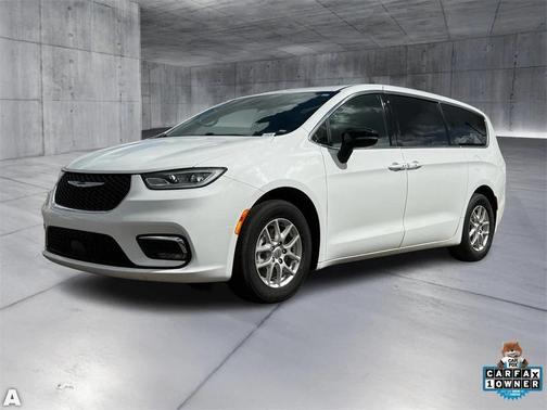 2025 Chrysler Pacifica L