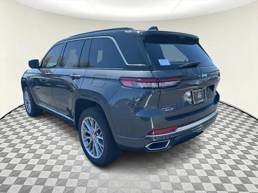 2025 Jeep Grand Cherokee Summit