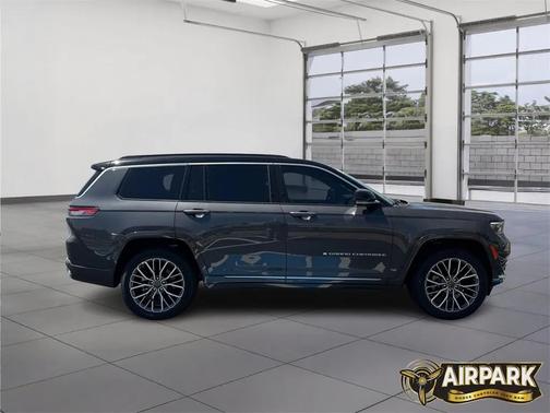 2025 Jeep Grand Cherokee L Summit Reserve