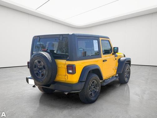 Hellayella Clearcoat 2019 Jeep Wrangler Sport