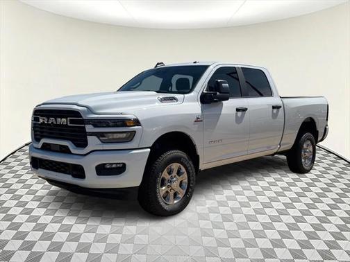 2025 RAM 2500 Big Horn Crew Cab 4x4 6'4' Box