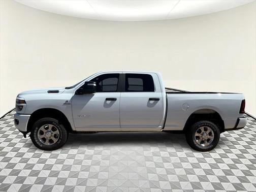 2025 RAM 2500 Big Horn Crew Cab 4x4 6'4' Box