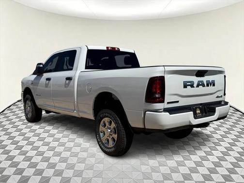 2025 RAM 2500 Big Horn Crew Cab 4x4 6'4' Box