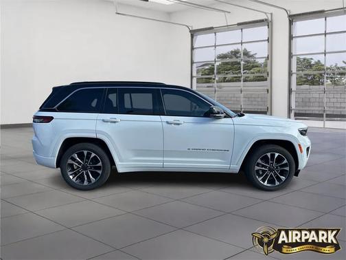 2025 Jeep Grand Cherokee Overland