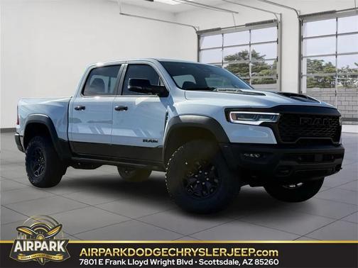 2026 RAM 1500 RHO Crew Cab 4x4 5'7' Box