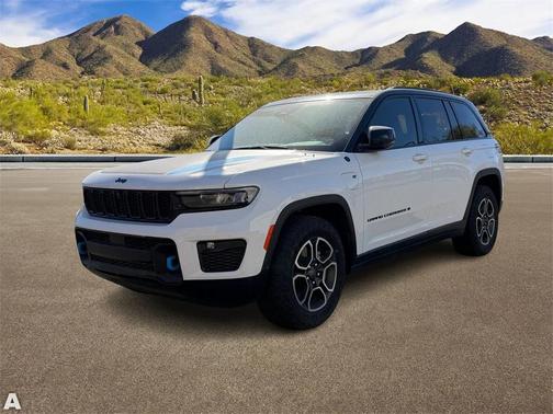 2023 Jeep Grand Cherokee 4xe Trailhawk