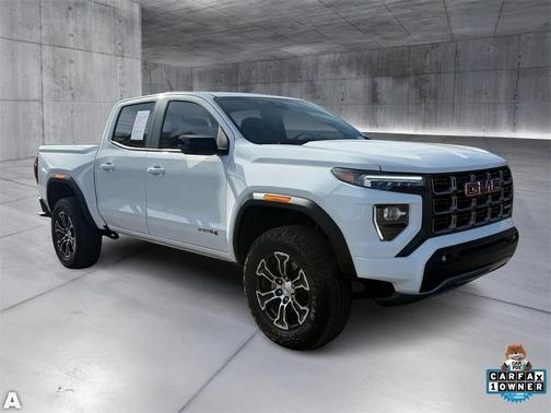 2024 GMC Canyon AT4