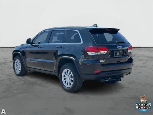 2022 Jeep Grand Cherokee Laredo