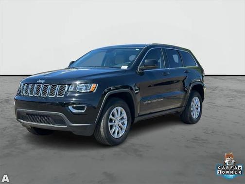 2022 Jeep Grand Cherokee Laredo