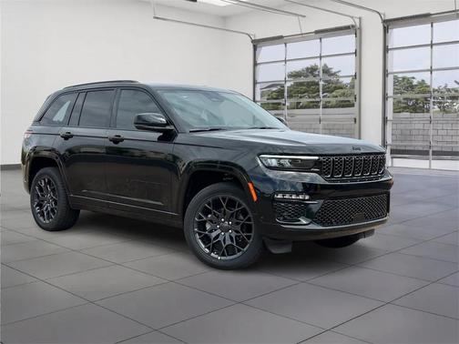 2025 Jeep Grand Cherokee Summit