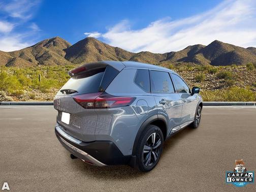 Boulder Gray Pearl 2021 Nissan Rogue Platinum