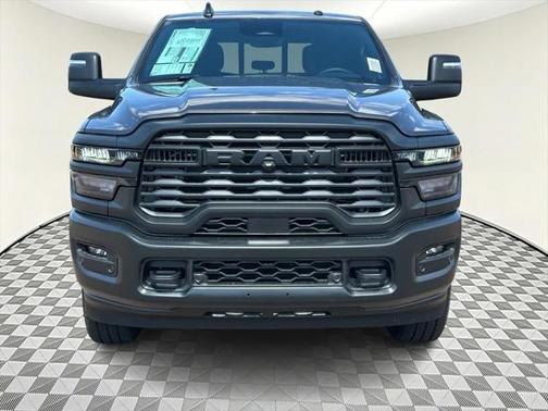 2025 RAM 2500 Tradesman Crew Cab 4x4 6'4' Box