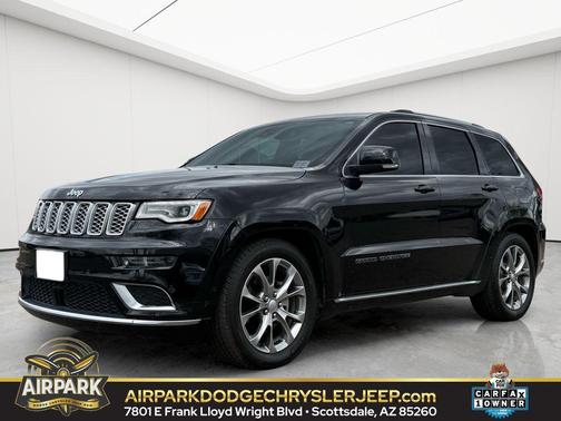Diamond Black Crystal Pearlcoat 2020 Jeep Grand Cherokee Summit