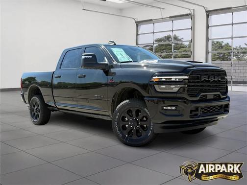 2025 RAM 2500 Laramie Crew Cab 4x4 6'4' Box