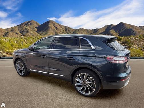 Flight Blue Metallic Clearcoat 2023 Lincoln Nautilus Reserve