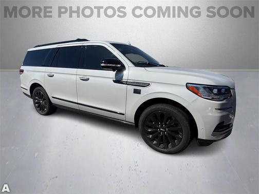 2022 Lincoln Navigator Reserve