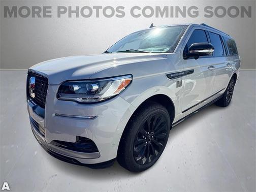 2022 Lincoln Navigator Reserve
