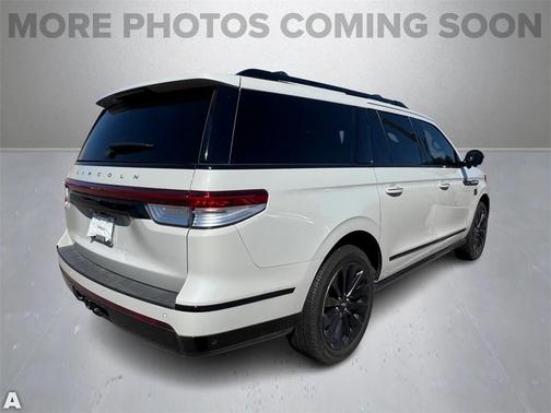 2022 Lincoln Navigator Reserve