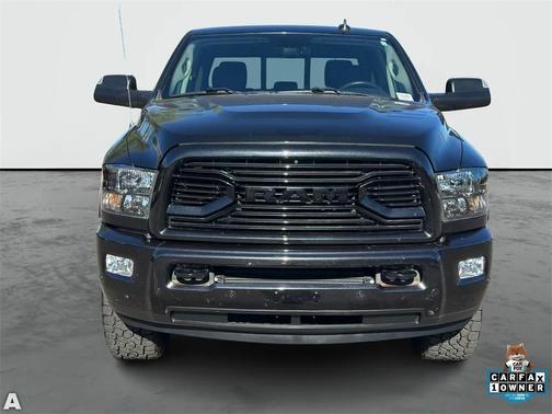 2018 RAM 3500 Big Horn Crew Cab 4x4 6'4' Box
