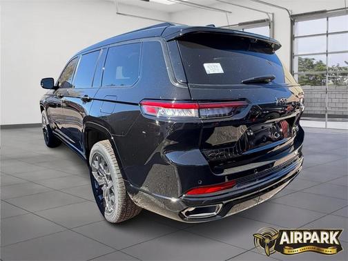 2025 Jeep Grand Cherokee L Summit Reserve