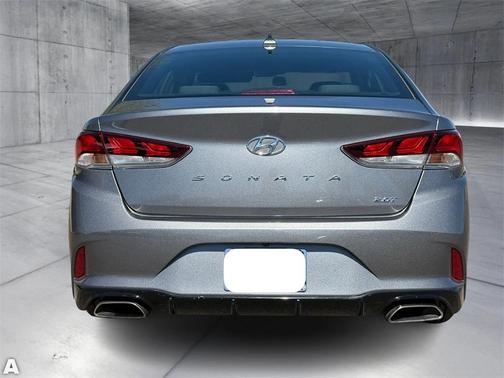 2018 Hyundai SONATA Sport 2.0T