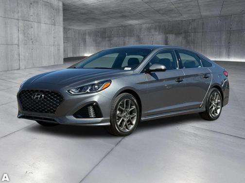 2018 Hyundai SONATA Sport 2.0T