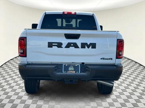 2025 RAM 2500 Tradesman Crew Cab 4x4 6'4' Box