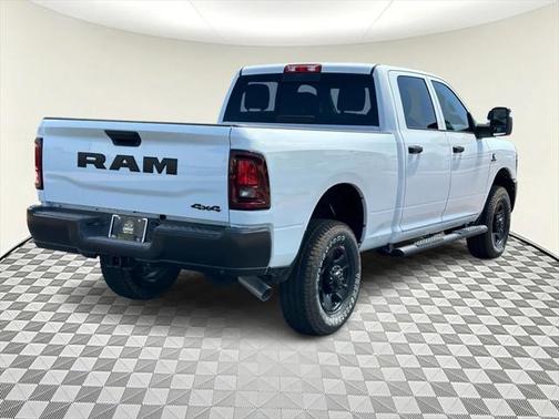 2025 RAM 2500 Tradesman Crew Cab 4x4 6'4' Box