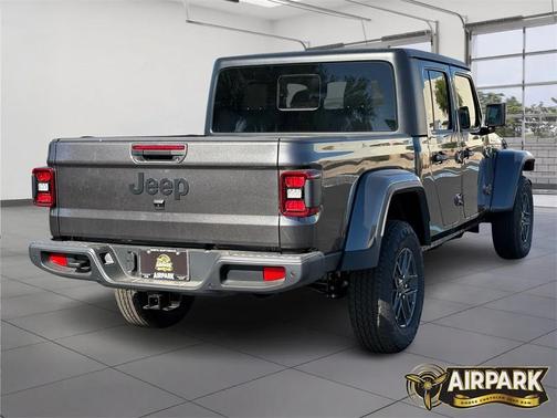 2025 Jeep Gladiator Sport S