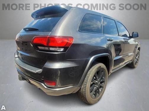 2021 Jeep Grand Cherokee Laredo