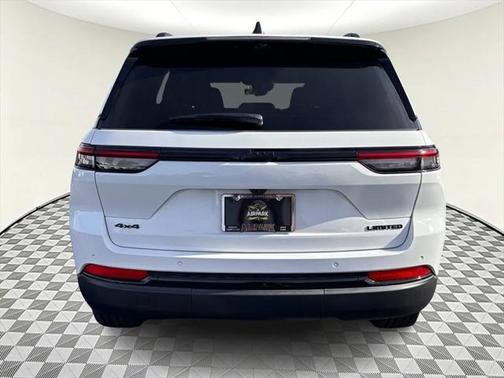 2025 Jeep Grand Cherokee Limited X