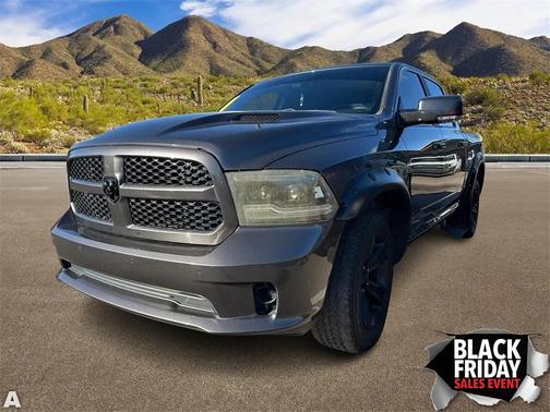 2017 RAM 1500 Night Crew Cab 4x4 5'7' Box