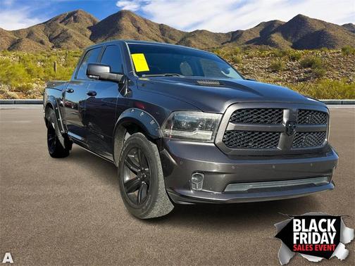 2017 RAM 1500 Night Crew Cab 4x4 5'7' Box