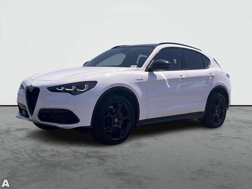 2024 Alfa Romeo Stelvio Veloce AWD