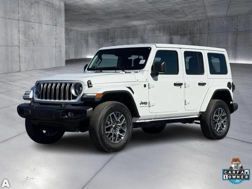 2025 Jeep Wrangler 4-Door Sahara 4x4
