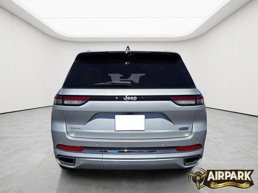 Silver Zynith 2025 Jeep Grand Cherokee Overland