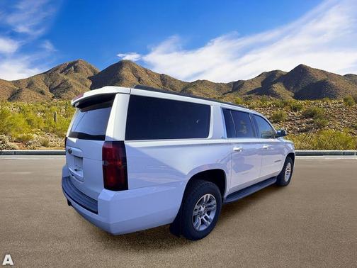 Summit White 2016 Chevrolet Suburban LS