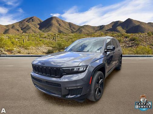Baltic Gray Metallic Clearcoat 2023 Jeep Grand Cherokee L Limited