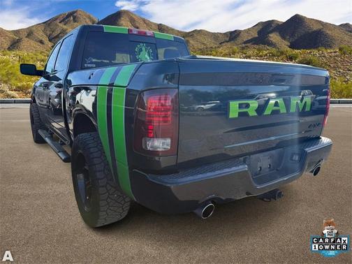 2017 RAM 1500 Night Crew Cab 4x4 5'7' Box