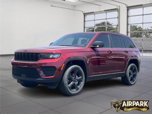 2025 Jeep Grand Cherokee Altitude